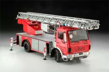 Revell-Germany Mercedes Drehleiter 1419/1422 DLK 23-12 Fire Truck Plastic Model Kit 1/24 Scale #07504