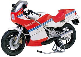 Tamiya Suzuki RG250 F Full Options Plastic Model Motorcycle Kit 1/12 Scale #14029