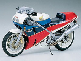 Tamiya Honda VFR750R Bike Plastic Model Motorcycle Kit 1/12 Scale #14057