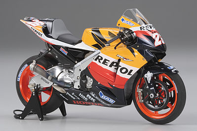 Tamiya Repsol Honda RC211V 2006 Bike Plastic Model Motorcycle Kit 1/12 Scale #14106