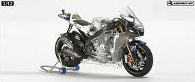 Tamiya Yamaha YZR-M1 2009 Full View Fiat Team Bike Plastic Model Motorcycle Kit 1/12 Scale #14128