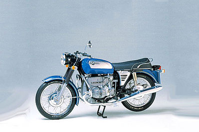 Bmw motorcycle plastic model #6