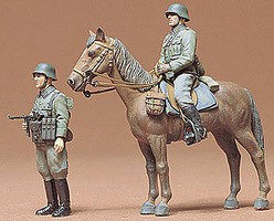 Wehrmacht Infantry Troops Soldiers Plastic Model Military Figure Kit 1/35 Scale #35053