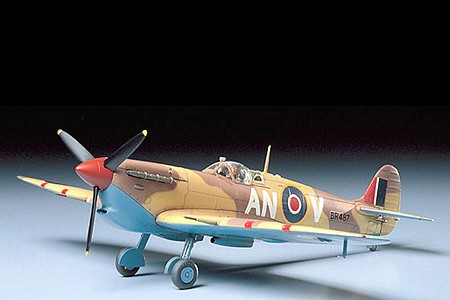 Tamiya Spitfire Mk.VB Tropical Fighter Aircraft Plastic Model Airplane Kit 1/48 Scale #61035