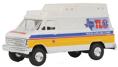Trident Emergency Van Ambulance Assembled Dallas HO Scale Model Railroad Vehicle #90373