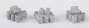 Stacks of wdn barrels 3/ - Z-Scale (3)