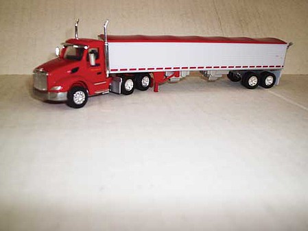Trucks-N-Stuff Peterbilt 579 Day-Cab Tractor with Grain Trailer - Assembled Cerri Feed Company (white, red)