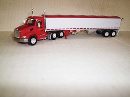 Trucks-N-Stuff Peterbilt 579 Day-Cab Tractor with Grain Trailer Assembled Cerri Feed Company (white, red) Trucks-N-Stuff Peterbilt 579 Day-Cab Tractor with Grain Trailer Assembled Cerri Feed Company (white, red)