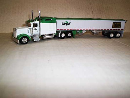 Trucks-N-Stuff Kenworth W900L Sleeper-Cab Tractor with Grain Trailer - Assembled Cargill-Nutrena Feeds (white, green, Retro Nutrena Logo)