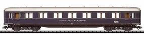 Trix Rheingold Exp 1/2 Cl DB HO-Scale Trix Rheingold Exp 1/2 Cl DB HO-Scale