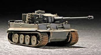 Trumpeter German Tiger I Tank Early Version Plastic Model Military Vehicle Kit 1/72 Scale #07242