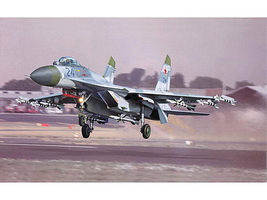 Trumpeter Sukhoi Su-27 Flanker B Aircraft Plastic Model Airplane Kit 1/32 Scale #2224