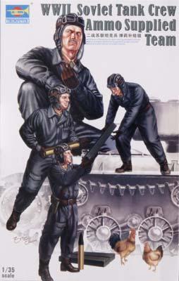 Trumpeter WWII Soviet Tank Ammo Supply Team Figure Set Plastic Model Military Figure 1/35 Scale #411