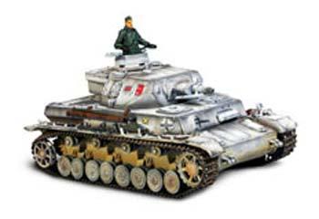 Unimax 1/32 German Panzer IV Ausf.F Eastern Front 1941