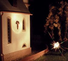 Viessmann Floodlight 16mm HO-Scale Viessmann Floodlight 16mm HO-Scale