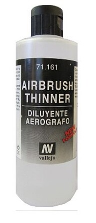 Vallejo Airbrush Flow Improver 200ml Paint Set