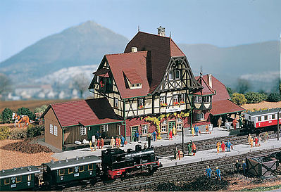 Vollmer Neuffen Passenger Station Kit N Scale Model Railroad Building #47522