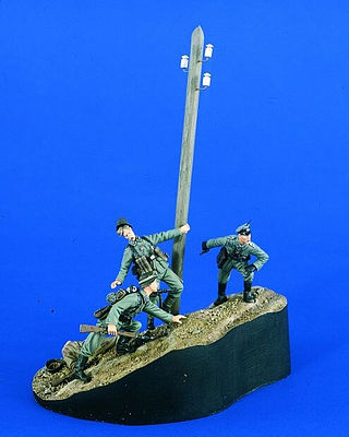Verlinden Approach to Stalingrad Resin Military Diorama Kit 1/35 Scale #2057
