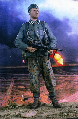 Verlinden 200mm Unterscharfuhrer German Soldier Normandy 1944 Resin Model Military Figure Kit #2416