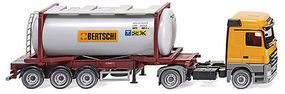 Wiking Mercedes-Benz Actros Tractor w/Swap-Body Tank Container HO Scale Model Railroad Vehicle #53602