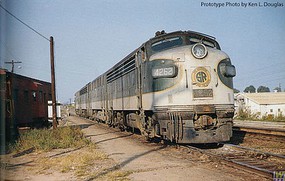 WalthersMainline EMD F7 A-B Set Standard DC Southern Railway #1 (green, imitation aluminum, gold) WalthersMainline EMD F7 A-B Set Standard DC Southern Railway #1 (green, imitation aluminum, gold)
