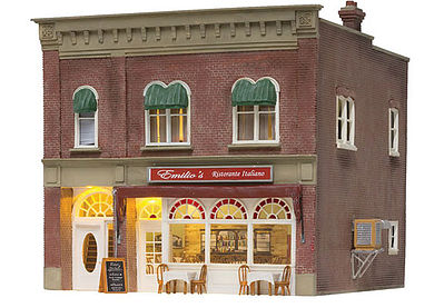 Woodland Emilios Italian Restaurant Built & Ready Structure N Scale Model Railroad Building #4945