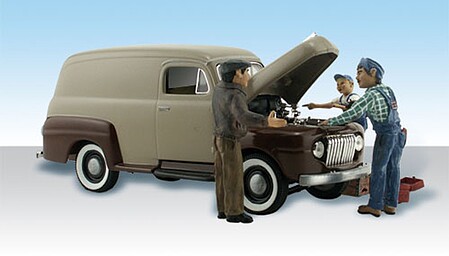 Woodland AutoScenes Carburetor Chaos Delivery Van with Figures N Scale Model Railroad Vehicle #as5340