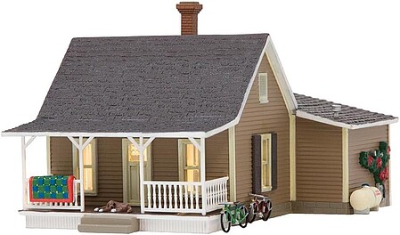 Woodland Grannys House HO Scale Model Railroad Building #br5027