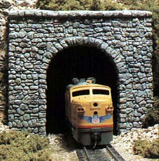 Woodland Random Stone Single Portal HO Scale Model Railroad Tunnel #c1255