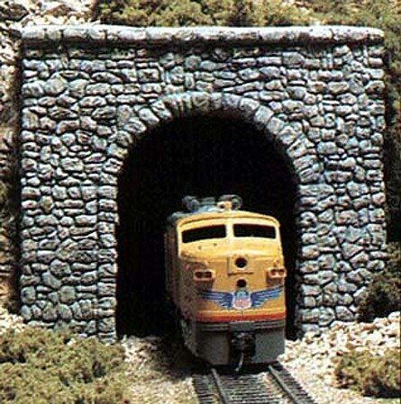 Woodland Random Stone Single Portal HO Scale Model Railroad Tunnel #c1255