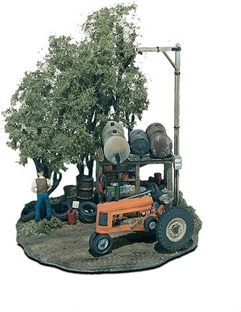 Woodland Mini Scene Tractor Pit Stop Kit HO Scale Model Railroad Building #m112