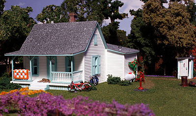 Woodland Pre-Fab Country Cottage HO Scale HO Scale Model Railroad Building #pf5186