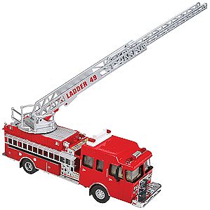 Walthers-Acc Heavy-Duty Fire Dept. Ladder Truck HO Scale Model Railroad Vehicle #13801