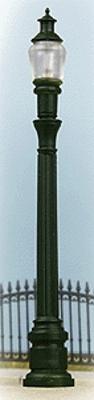 Walthers Cast Iron Column Streetlight - Built-ups - pkg(2) HO Scale Model Railroad Street Lights #1091