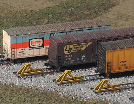 n scale track bumpers