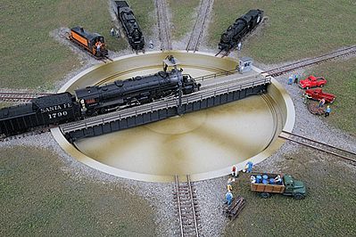 Walthers Motorized 130' Turntable w/DCC Assembled -- N Scale Model 