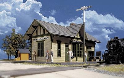 Walthers Golden Valley Depot - Kit - 6-1/2 x 3-3/8 x 4 HO Scale Model Railroad Building #3532