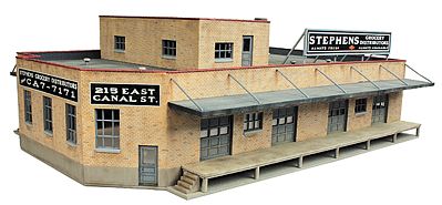 Walthers Grocery Distributor - Kit - 12-13/16 x 9 HO Scale Model Railroad Building #3760