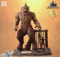 X-Plus Cyclops (1958 Movie) w/Caged Sailor/Base