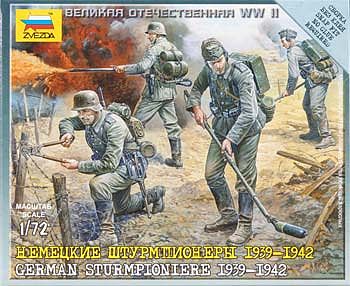 Zvezda German Sturmpionier 1939-42 (4) (Snap) Plastic Model Military Figure 1/72 Scale #6110