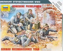 German Reconnaissance Team WWII Plastic Model Military Figure 1/72 Scale #6153