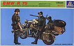 BMW & Sidecar Plastic Model Military Vehicle Kit 1/35 Scale #550315