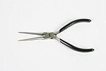NEEDLE NOSE W/cutter