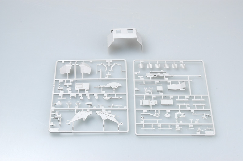 German Sdkfz Halftrack With Gun And Supply Trailer Plastic Model Kit Scale