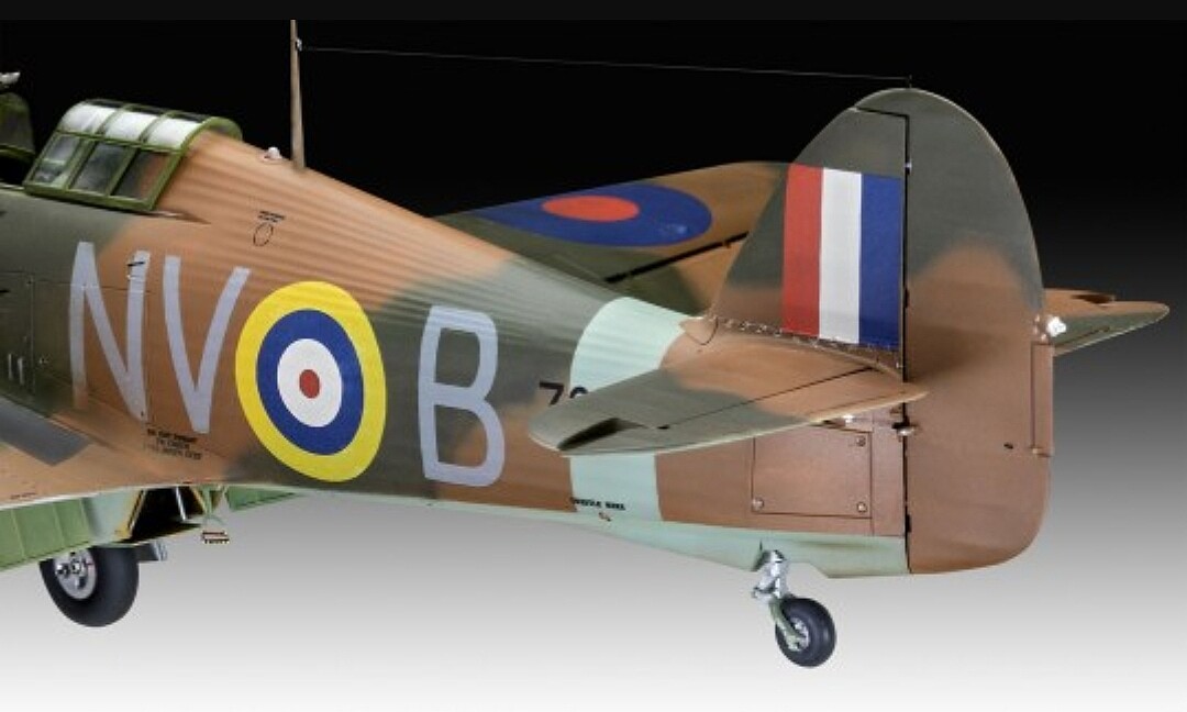 Hawker Hurricane Mk Iib Fighter Plastic Model Airplane Scale