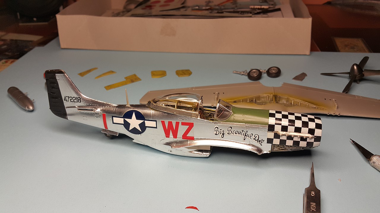 P51D Mustang Plastic Model Airplane Kit 1/48 Scale 855241