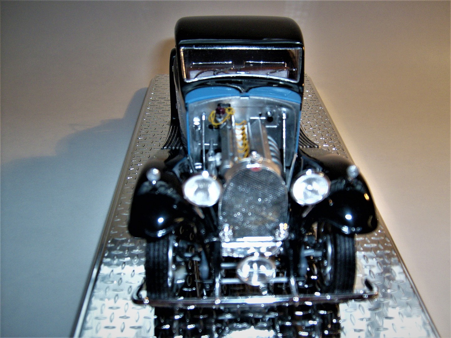 bugatti model car kits