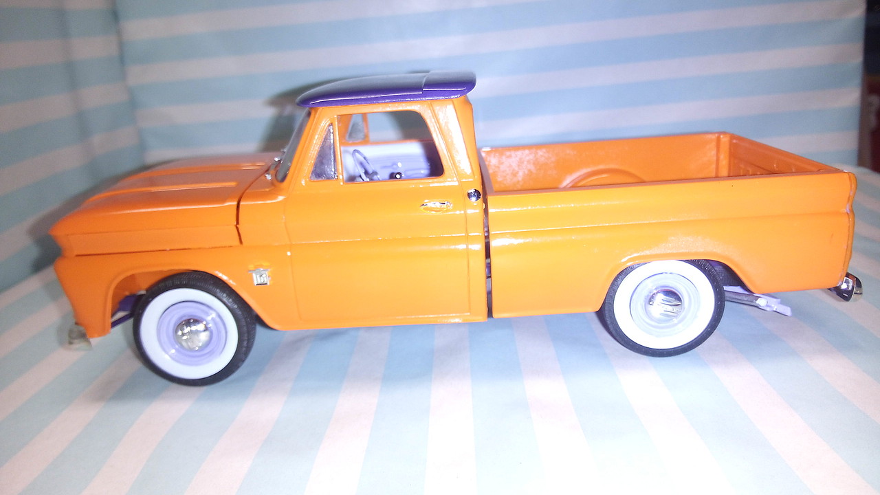 Chevy Fleetside Plastic Model Truck Kit Scale