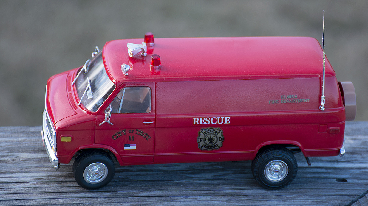 amt chevy rescue van