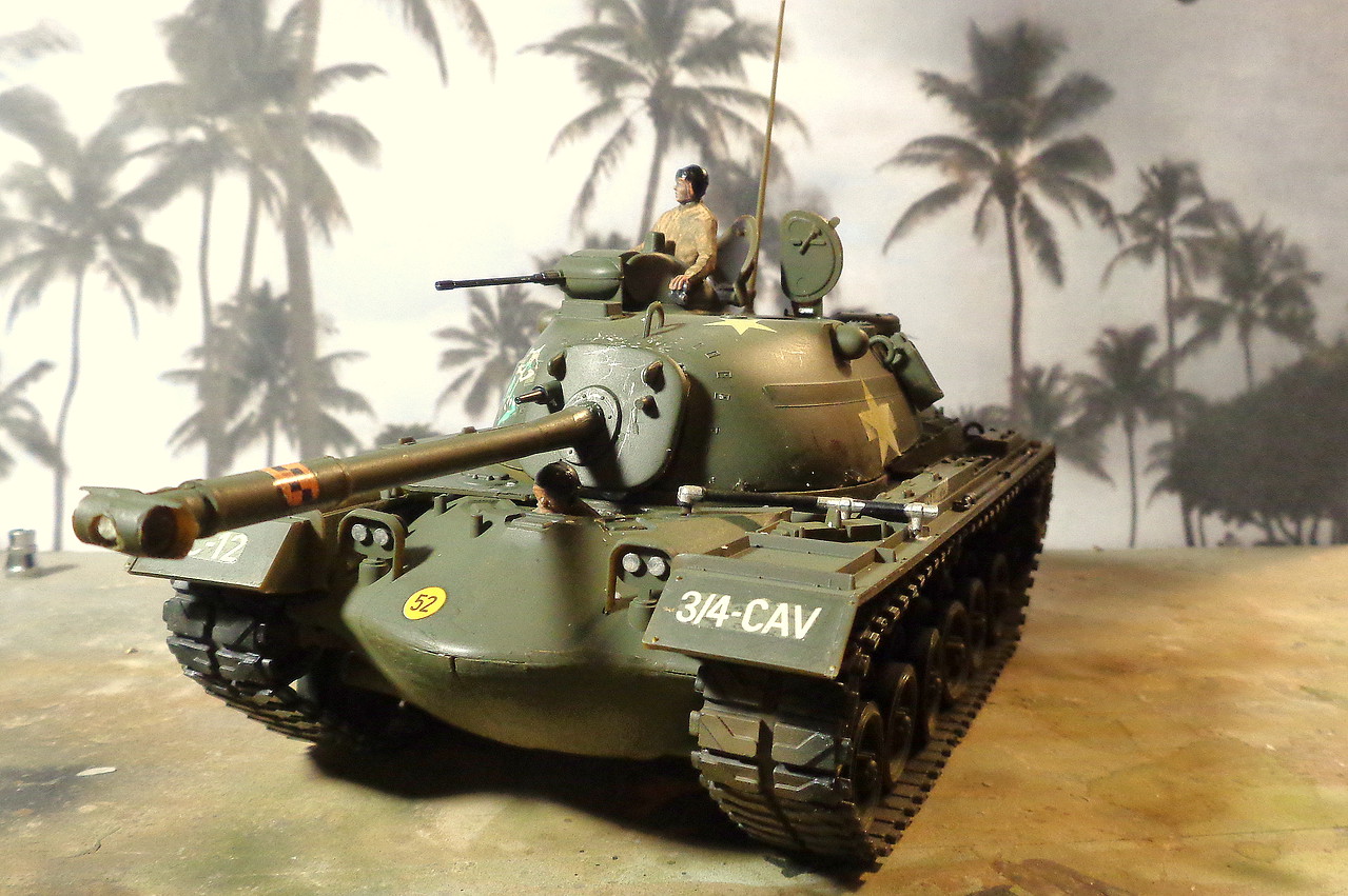 Monogram M-48 A-2 Patton Tank Plastic Model Tank Kit 1/35 Scale #857853